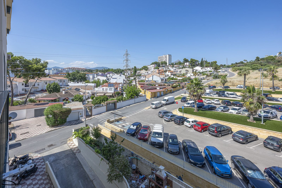 Se vende Apartamento Planta Media de 3 dormitorios en Costa Del Sol, Málaga, España