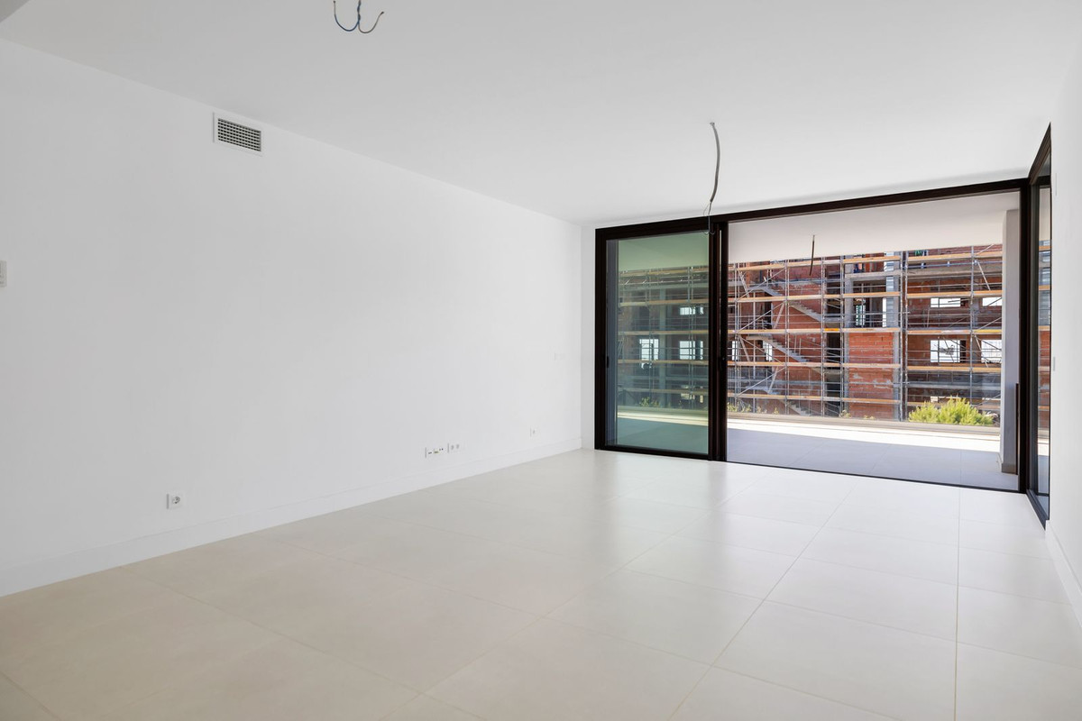 Se vende Apartamento Planta Baja de 3 dormitorios en Costa Del Sol, Málaga, España