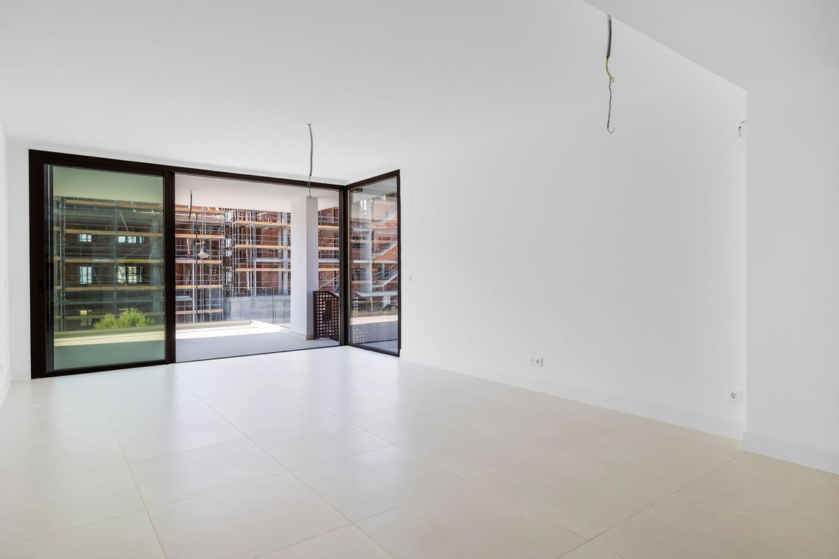 Se vende Apartamento Planta Baja de 3 dormitorios en Costa Del Sol, Málaga, España
