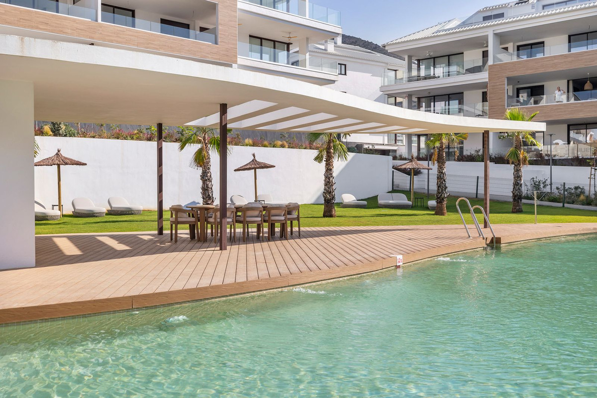 Se vende Apartamento Planta Baja de 3 dormitorios en Costa Del Sol, Málaga, España