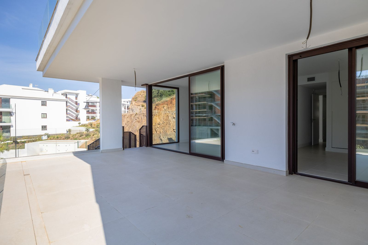Se vende Apartamento Planta Baja de 3 dormitorios en Costa Del Sol, Málaga, España