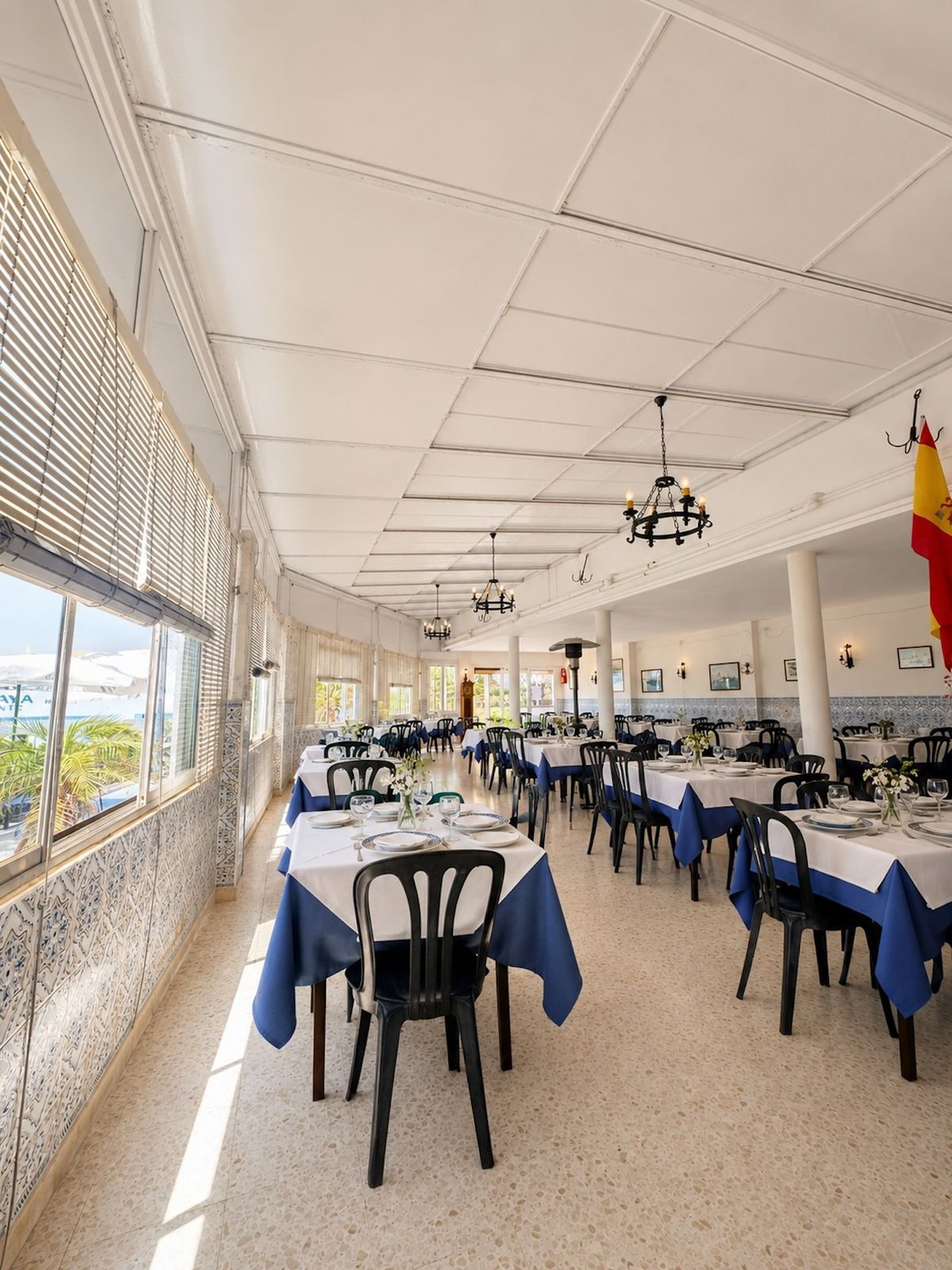 Se vende Edificio comercial de 2 dormitorios en Costa Del Sol, Málaga, España