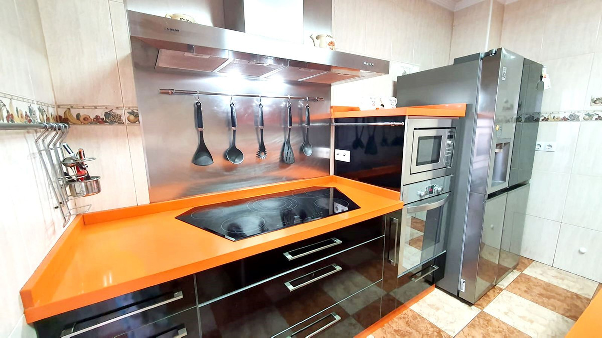 3 Bed Apartment for sale in Alhaurín El Grande Costa Del Sol, Málaga, Spain
