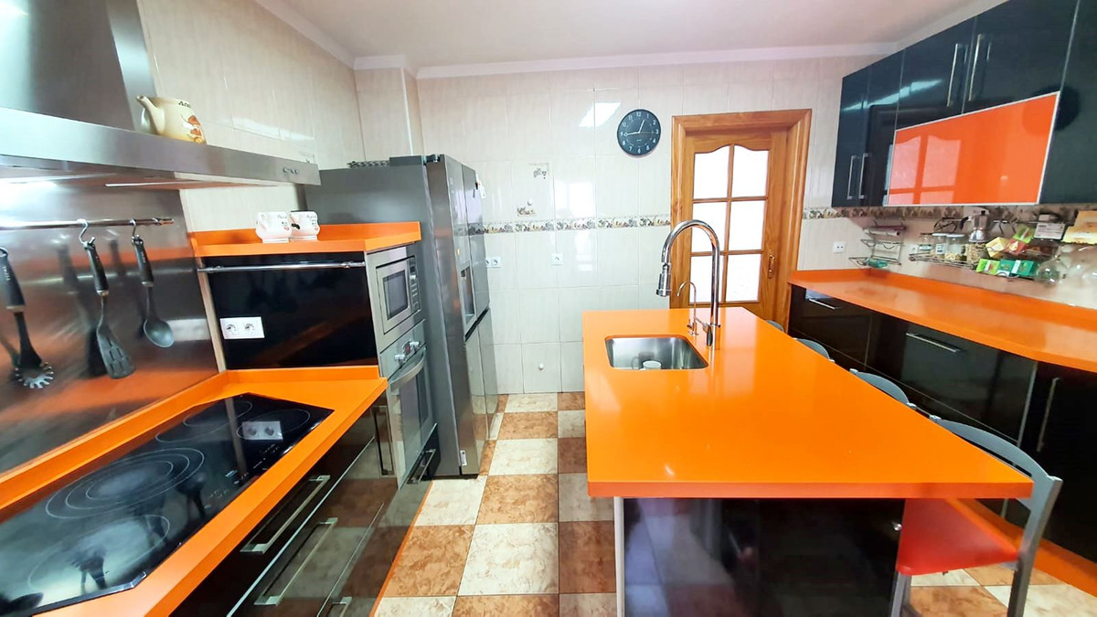 3 Bed Apartment for sale in Alhaurín El Grande Costa Del Sol, Málaga, Spain