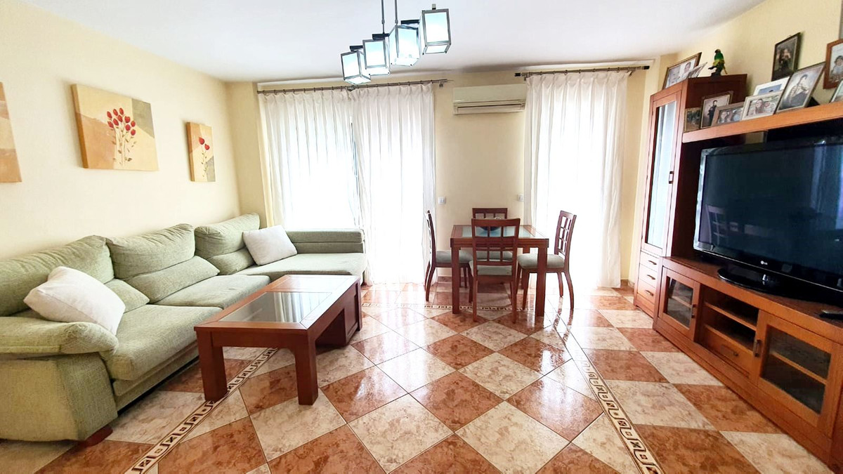 3 Bed Apartment for sale in Alhaurín El Grande Costa Del Sol, Málaga, Spain