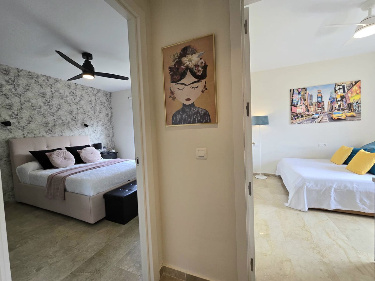 3 Bed Apartment for sale in Calahonda Costa Del Sol, Málaga, Spain