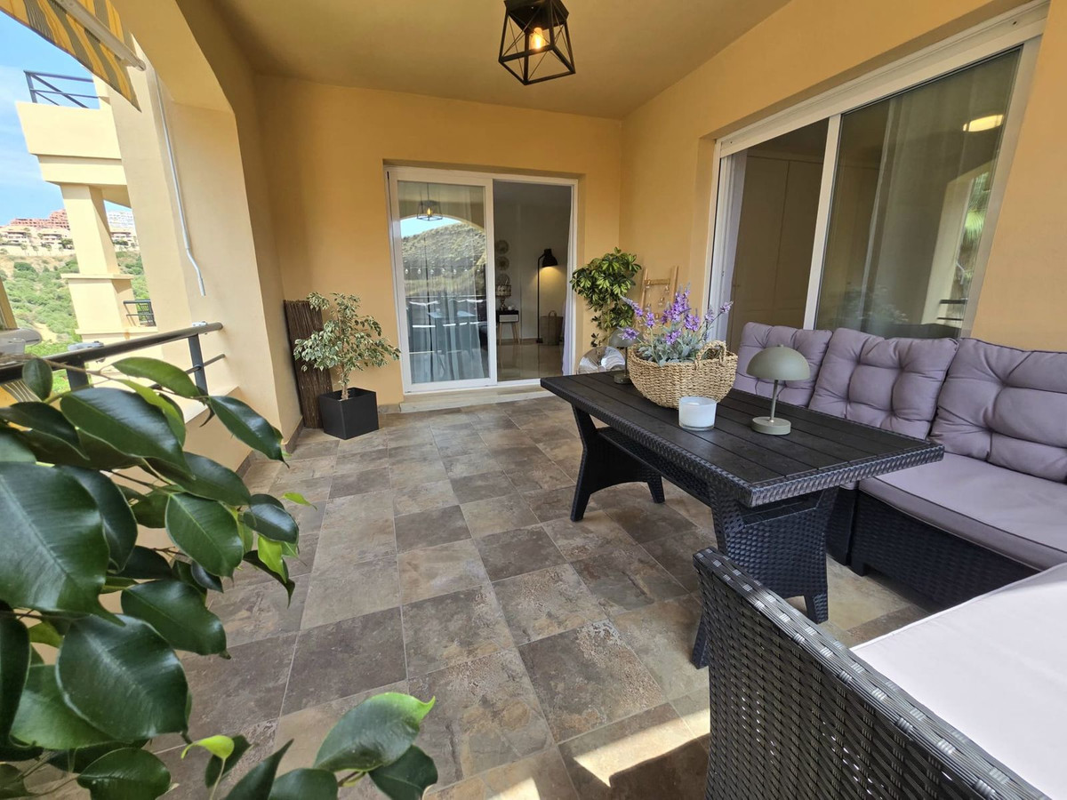 3 Bed Apartment for sale in Calahonda Costa Del Sol, Málaga, Spain