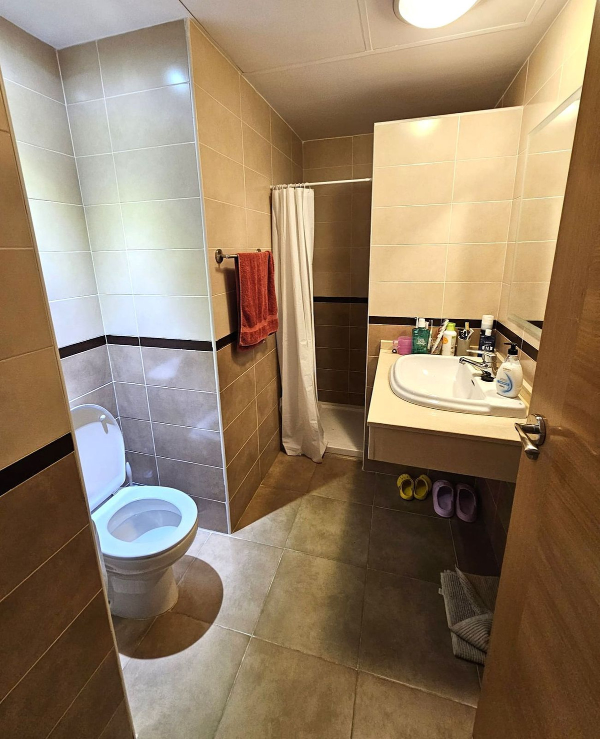 2 Bed Apartment for sale in Estepona Costa Del Sol, Málaga, Spain