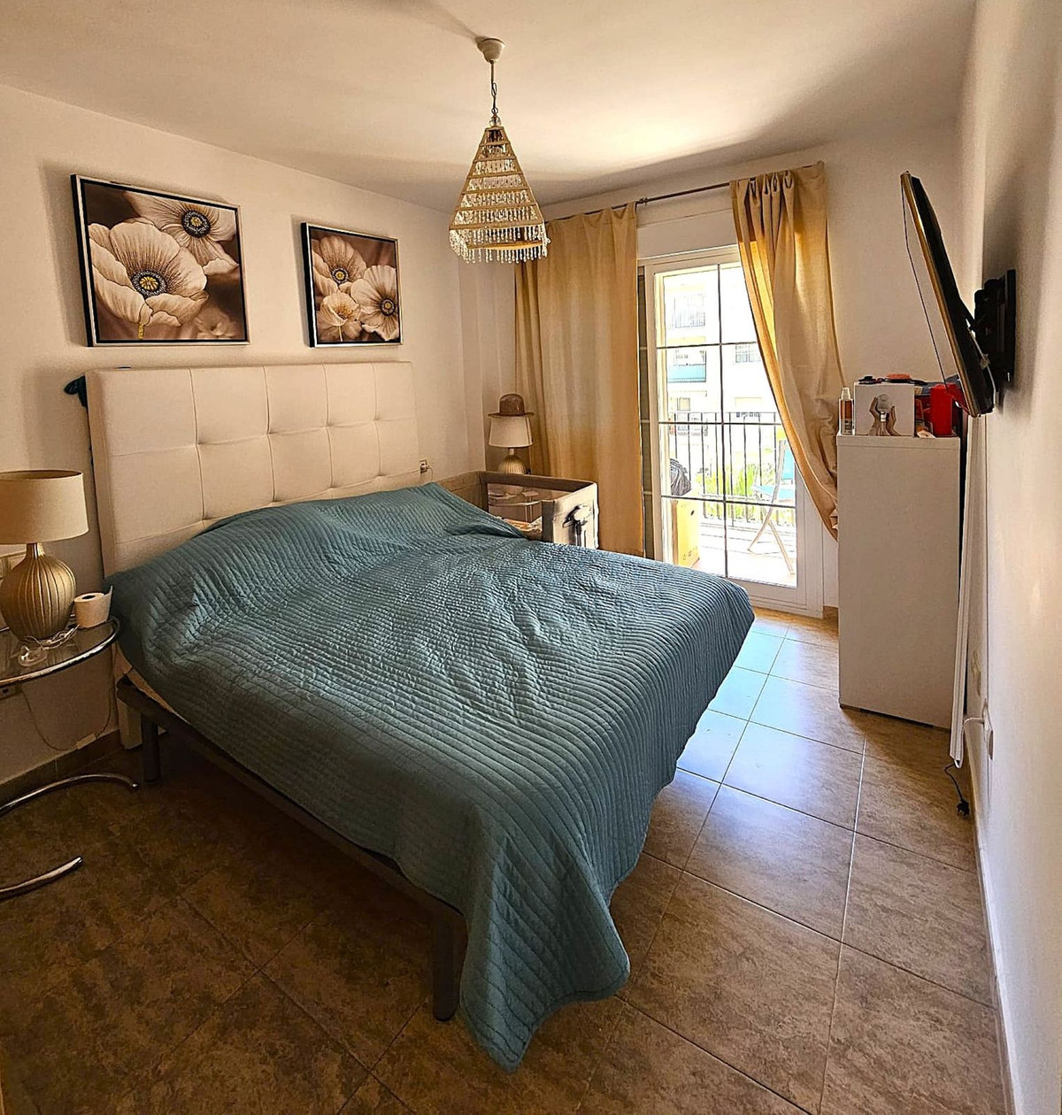 2 Bed Apartment for sale in Estepona Costa Del Sol, Málaga, Spain