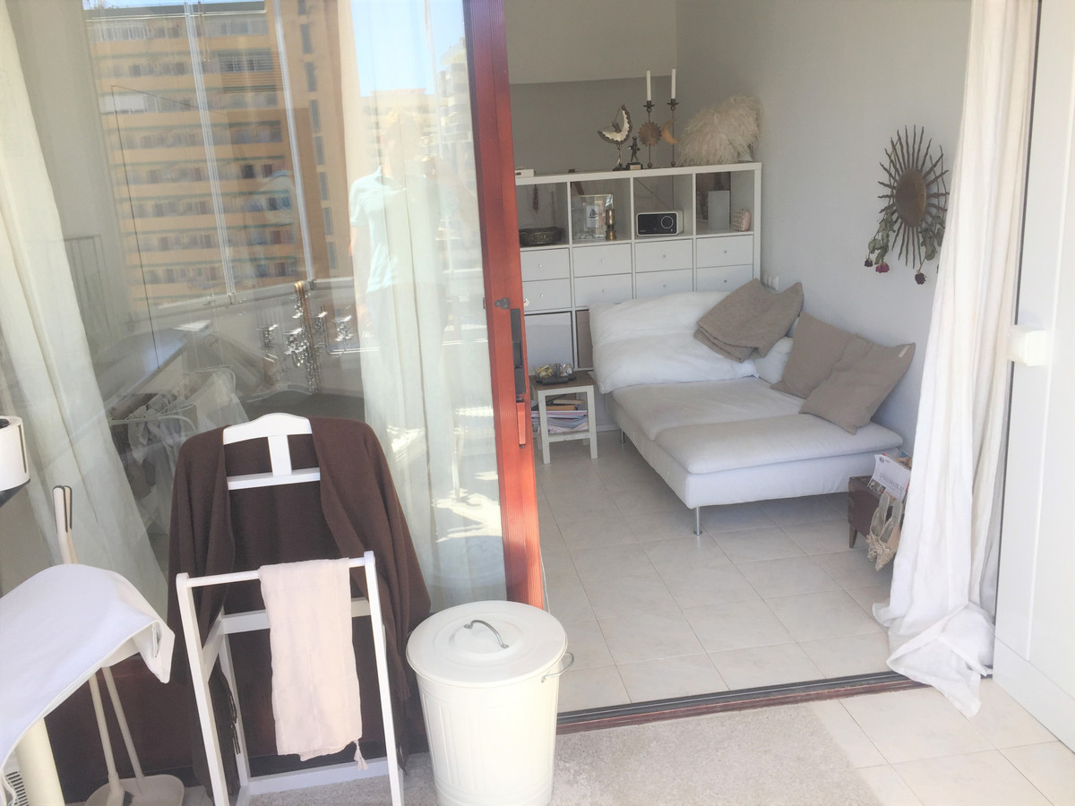 1 Bed Apartment for sale in Fuengirola Costa Del Sol, Málaga, Spain