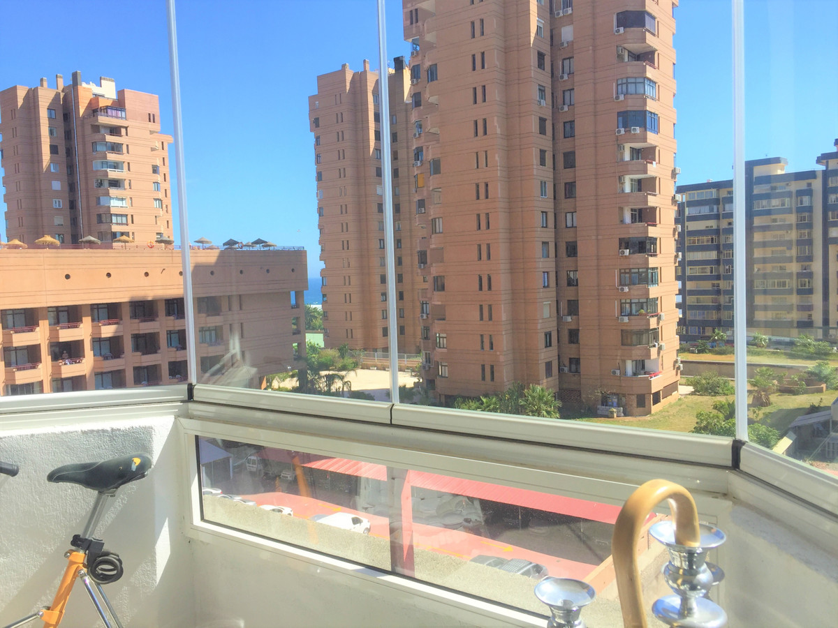 1 Bed Apartment for sale in Fuengirola Costa Del Sol, Málaga, Spain
