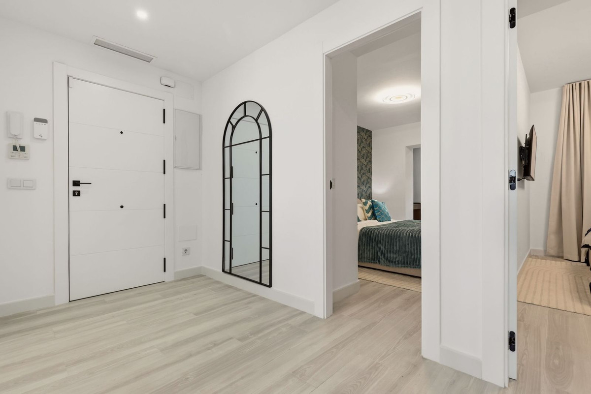 3 Bed Apartment for sale in La Quinta Costa Del Sol, Málaga, Spain