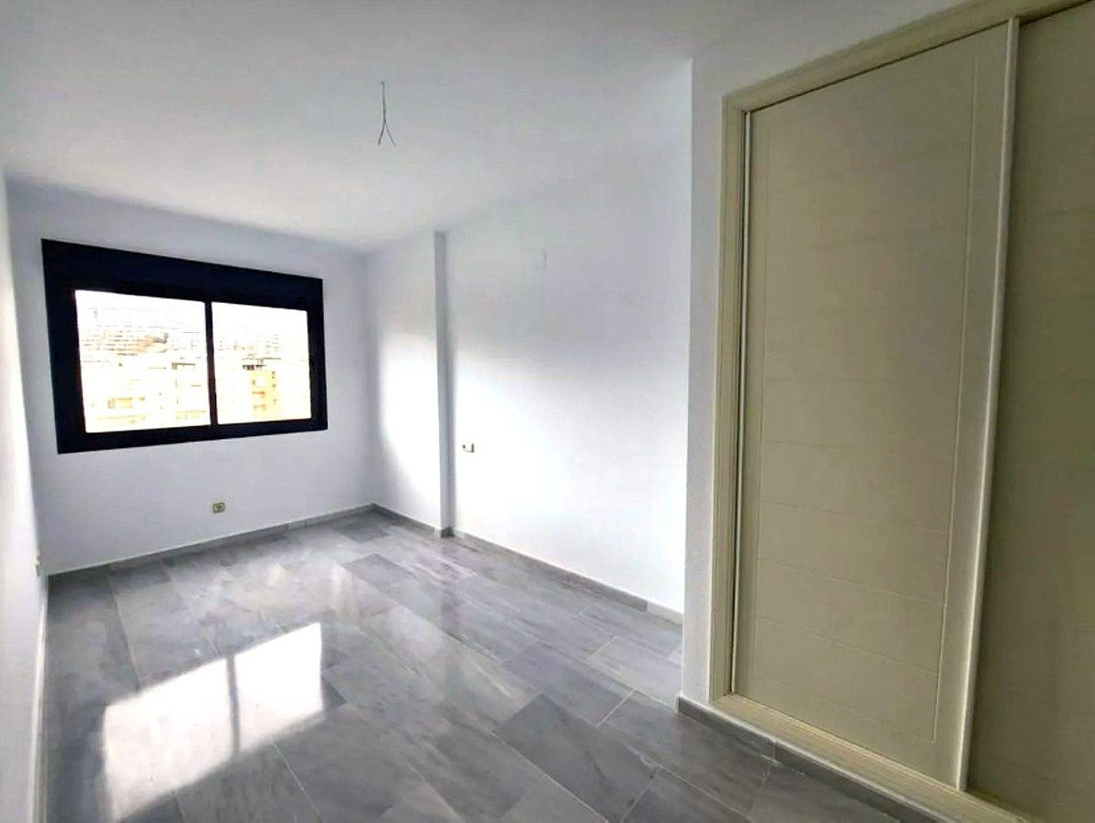 2 Bed Apartment for sale in Estepona Costa Del Sol, Málaga, Spain