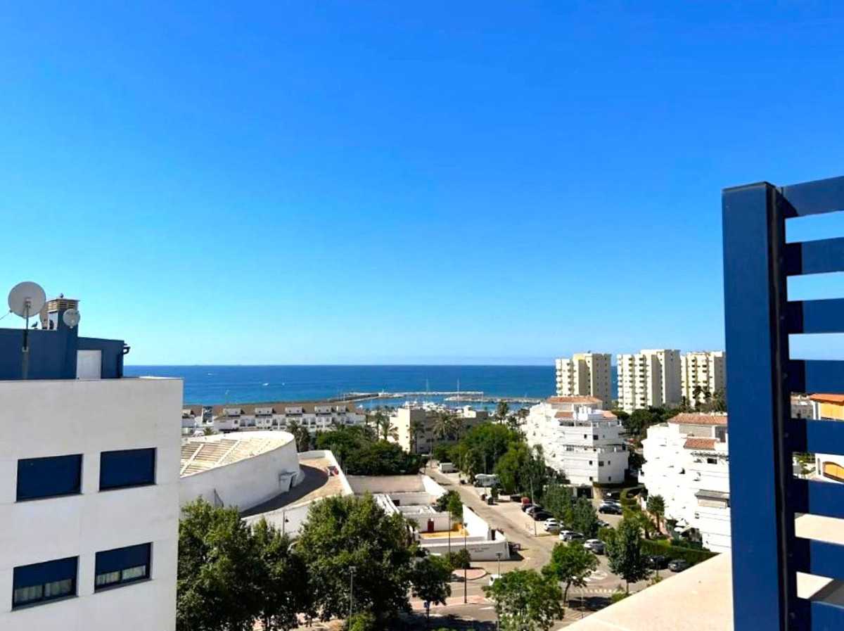 2 Bed Apartment for sale in Estepona Costa Del Sol, Málaga, Spain