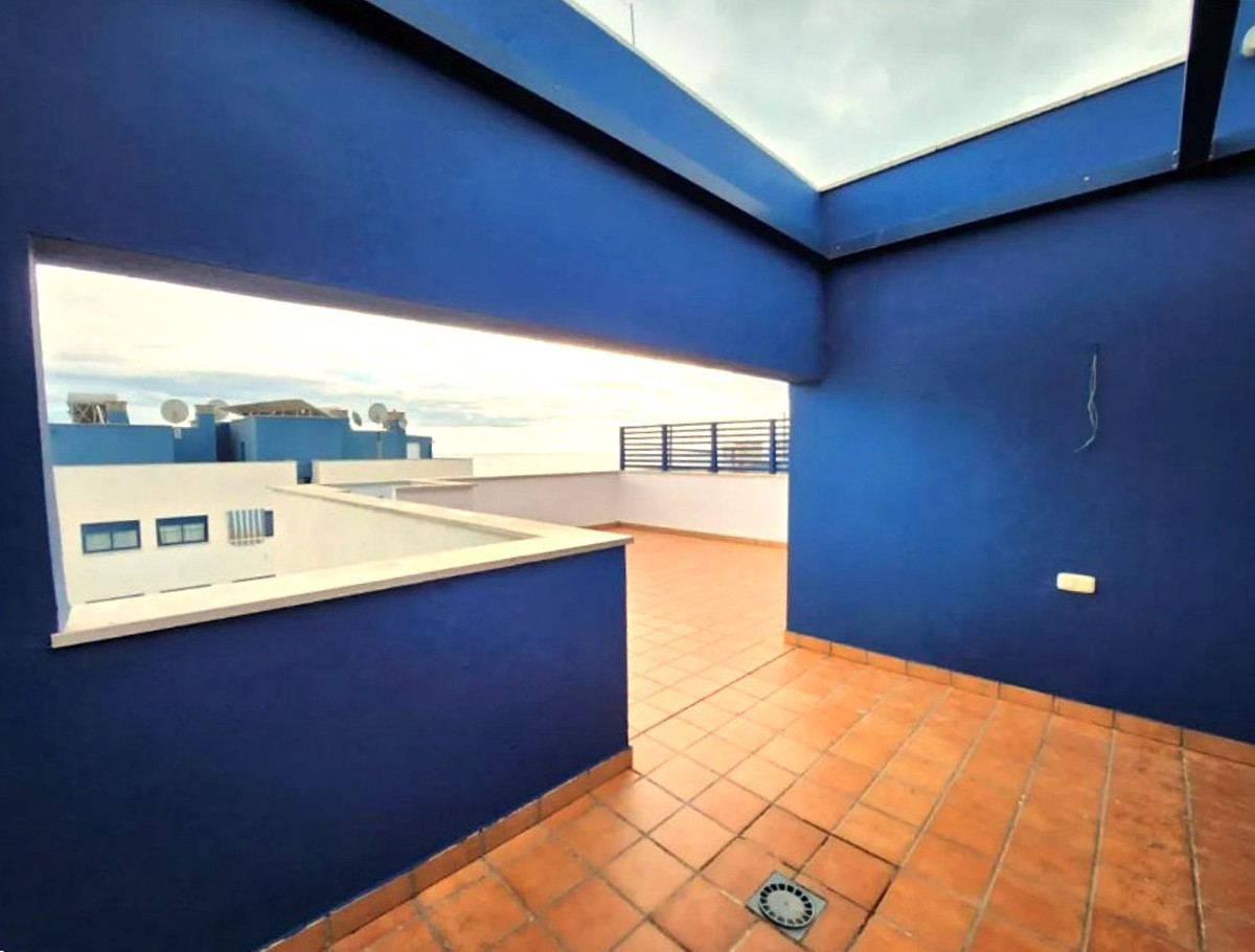 2 Bed Apartment for sale in Estepona Costa Del Sol, Málaga, Spain