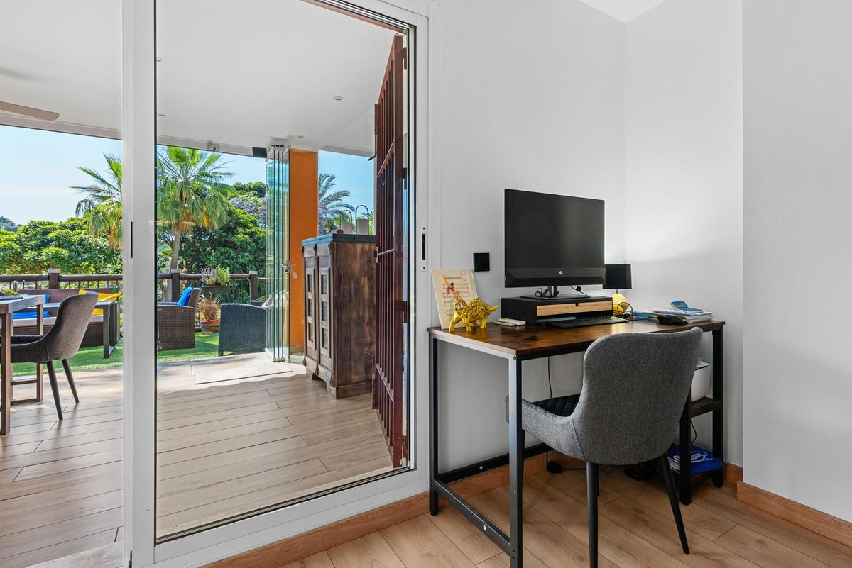 2 Bed Apartment for sale in Reserva De Marbella Costa Del Sol, Málaga, Spain