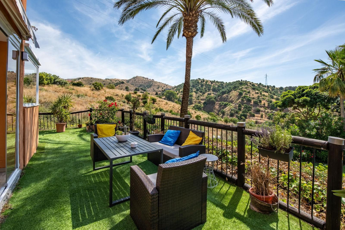 2 Bed Apartment for sale in Reserva De Marbella Costa Del Sol, Málaga, Spain