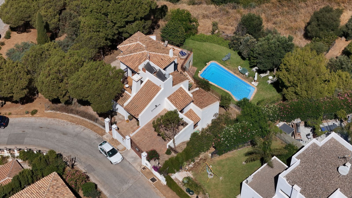 4 Bed Townhouse for sale in Valtocado Costa Del Sol, Málaga, Spain