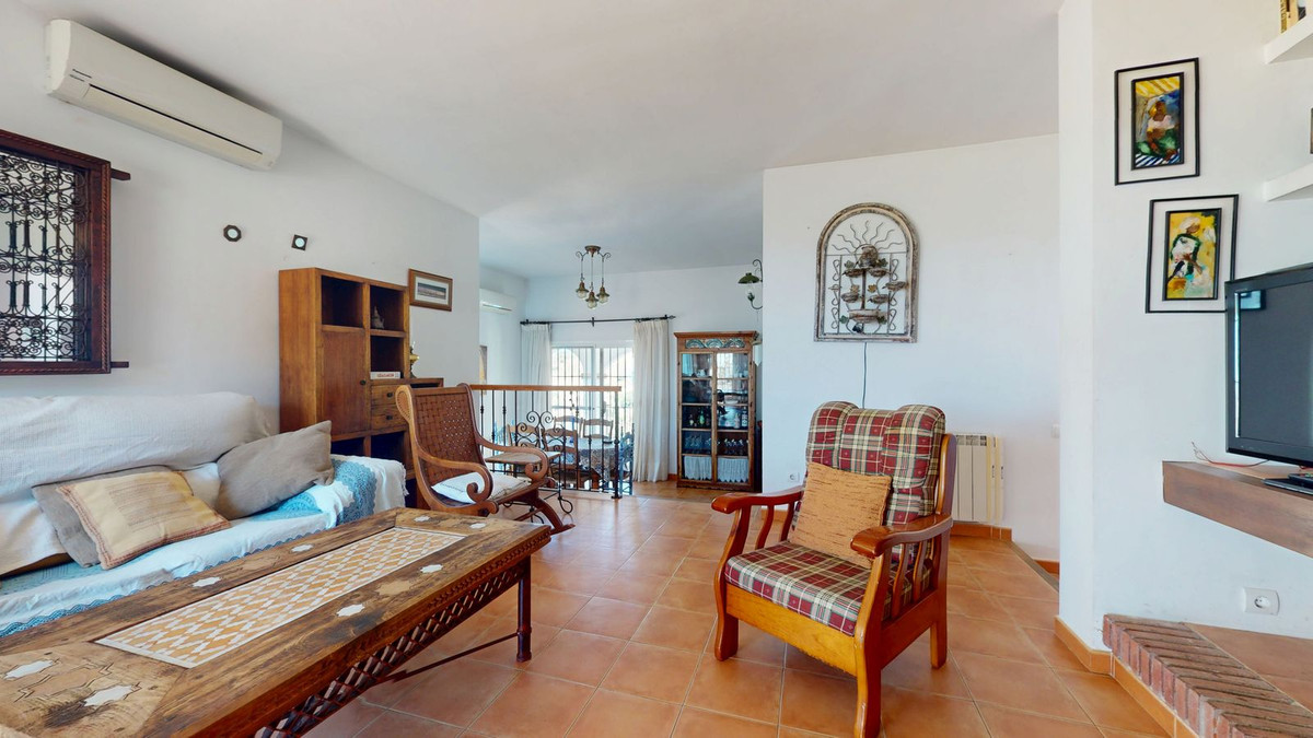 4 Bed Townhouse for sale in Valtocado Costa Del Sol, Málaga, Spain