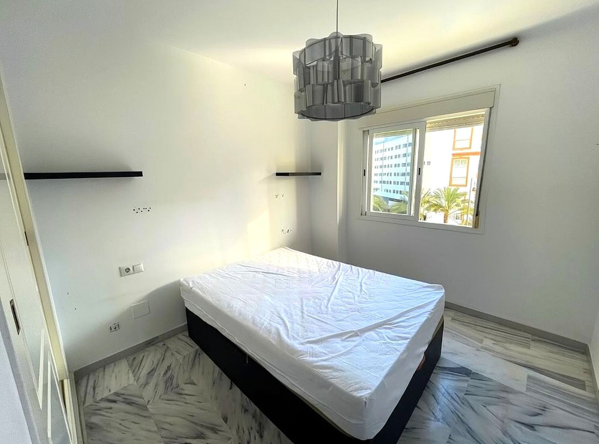 2 Bed Apartment for sale in Estepona Costa Del Sol, Málaga, Spain