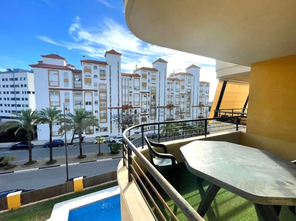 2 Bed Apartment for sale in Estepona Costa Del Sol, Málaga, Spain