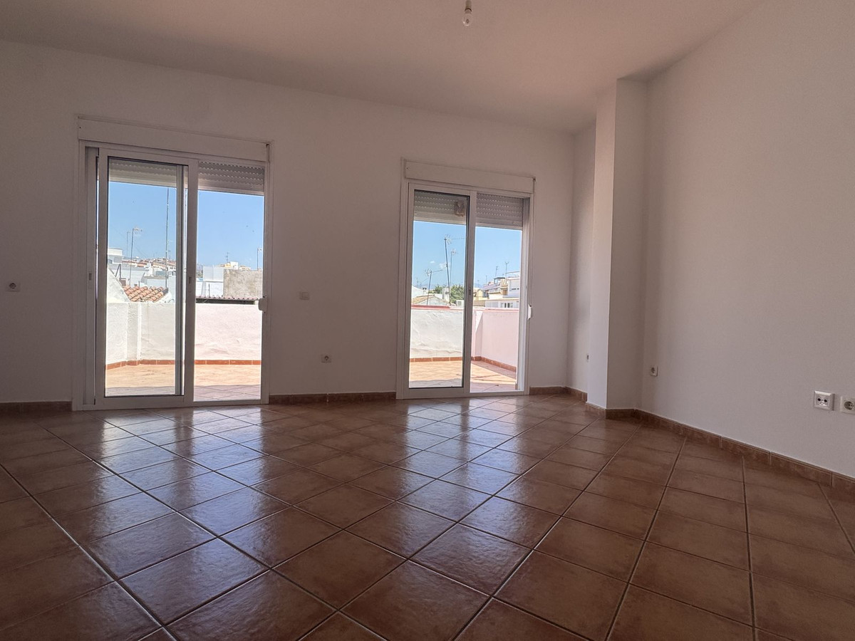 1 Bed Apartment for sale in Estepona Costa Del Sol, Málaga, Spain