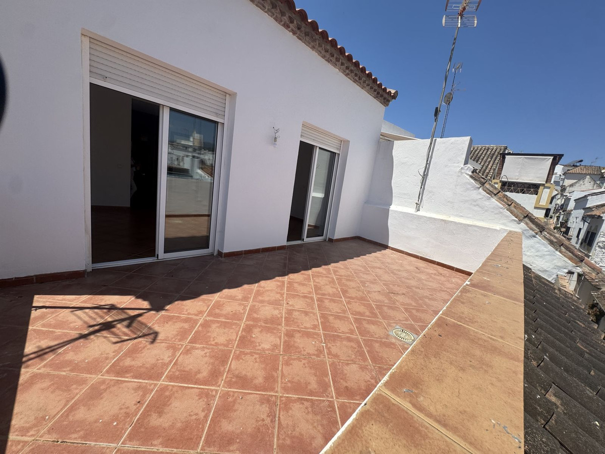 1 Bed Apartment for sale in Estepona Costa Del Sol, Málaga, Spain