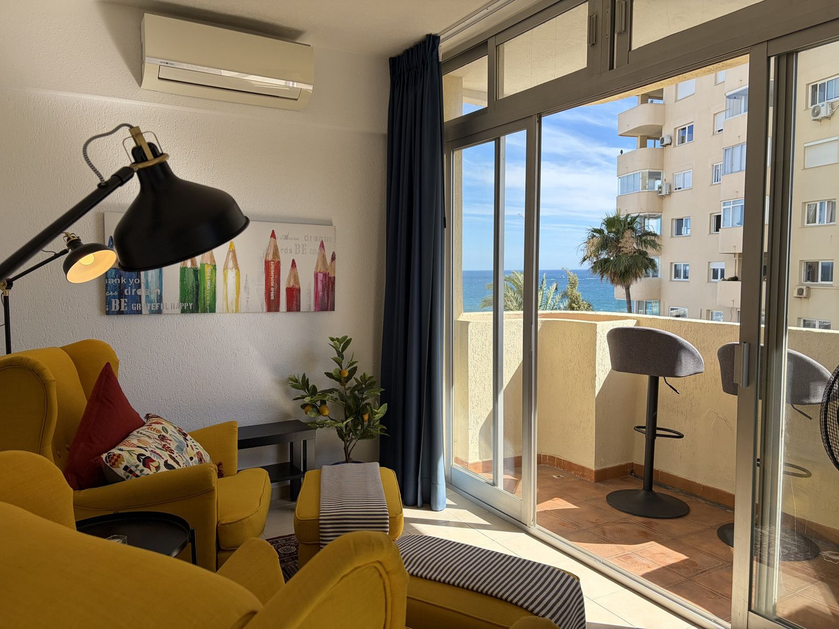 1 Bed Apartment for sale in Estepona Costa Del Sol, Málaga, Spain