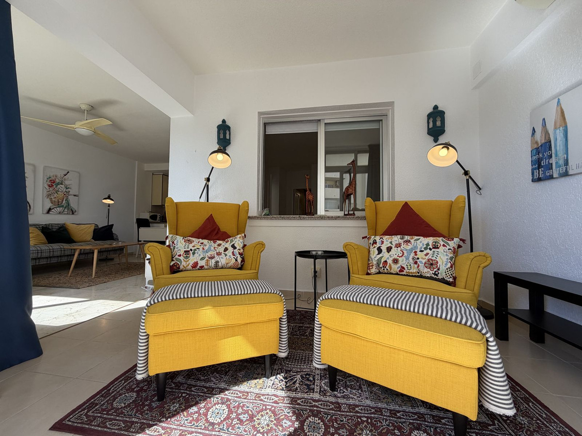 1 Bed Apartment for sale in Estepona Costa Del Sol, Málaga, Spain