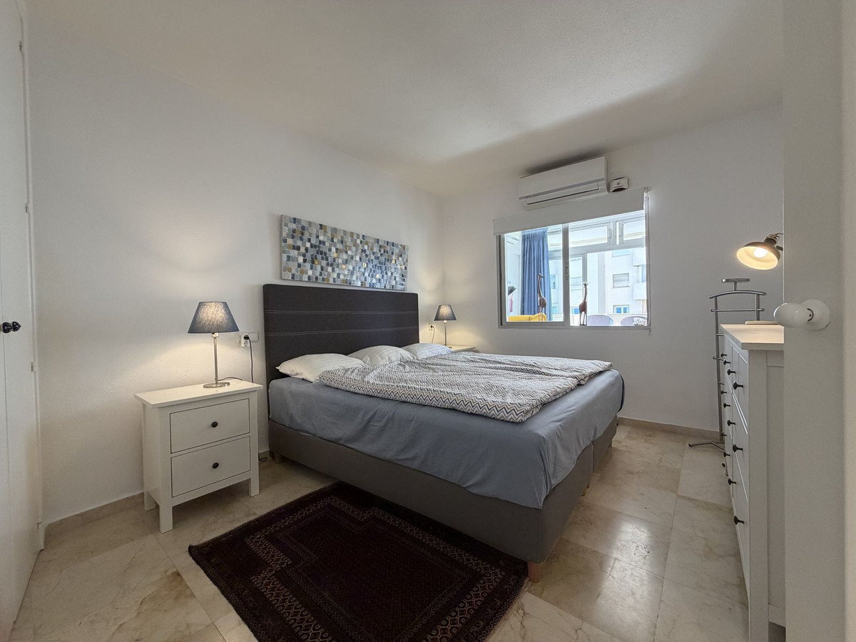 1 Bed Apartment for sale in Estepona Costa Del Sol, Málaga, Spain