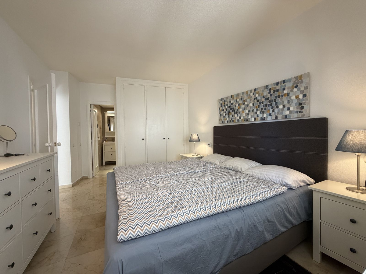 1 Bed Apartment for sale in Estepona Costa Del Sol, Málaga, Spain
