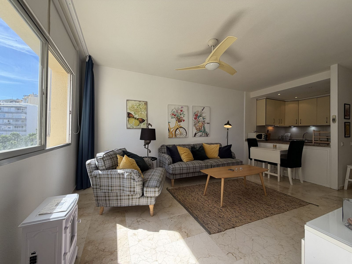 1 Bed Apartment for sale in Estepona Costa Del Sol, Málaga, Spain