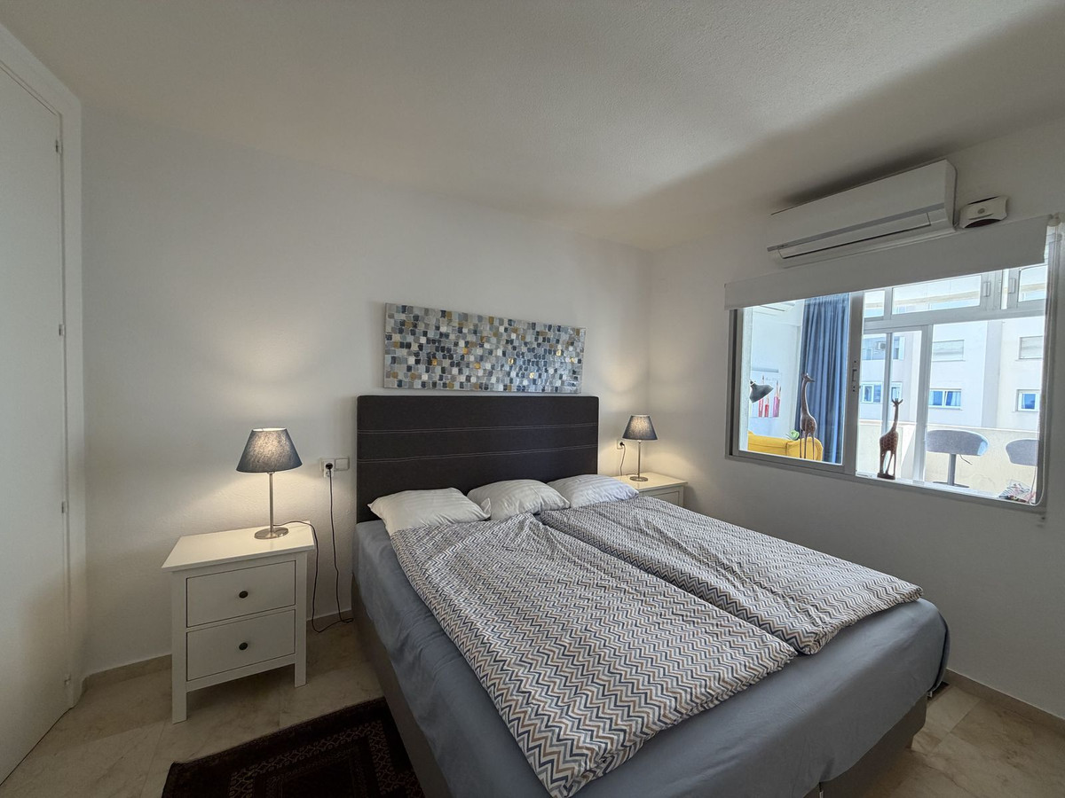 1 Bed Apartment for sale in Estepona Costa Del Sol, Málaga, Spain