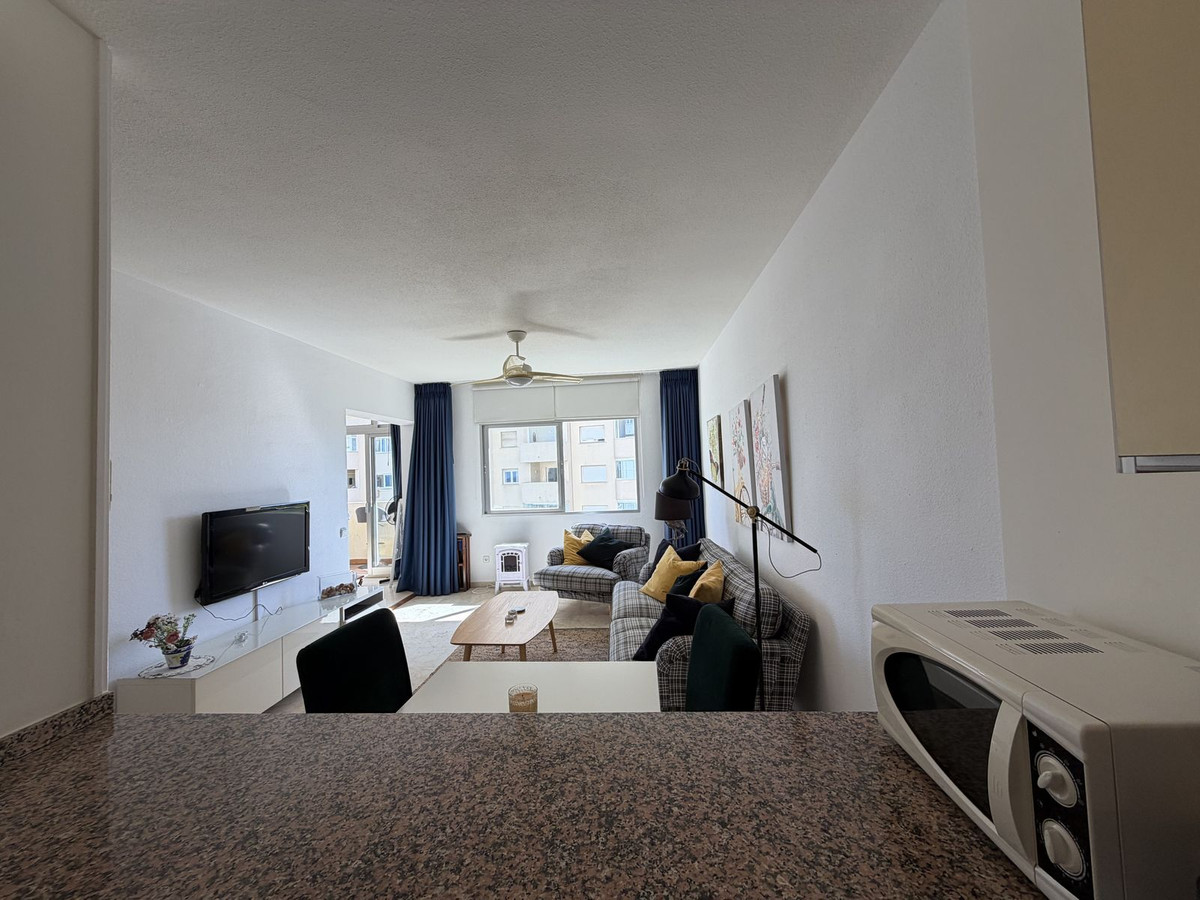 1 Bed Apartment for sale in Estepona Costa Del Sol, Málaga, Spain