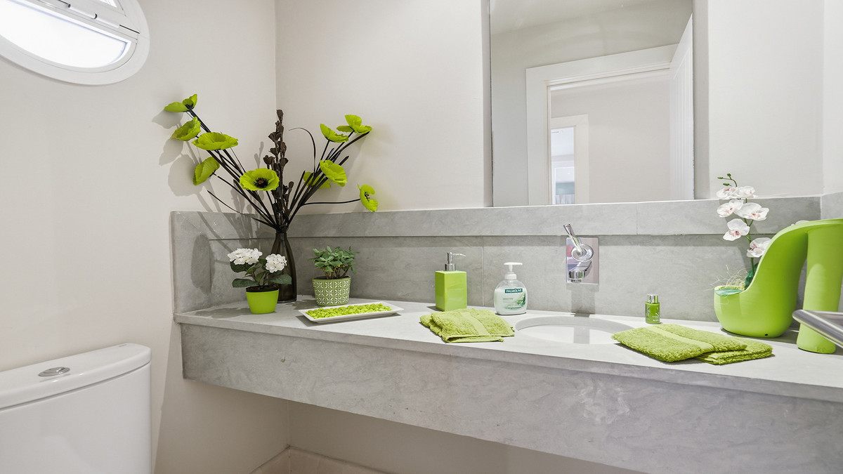 3 Bed Apartment for sale in Doña Julia Costa Del Sol, Málaga, Spain