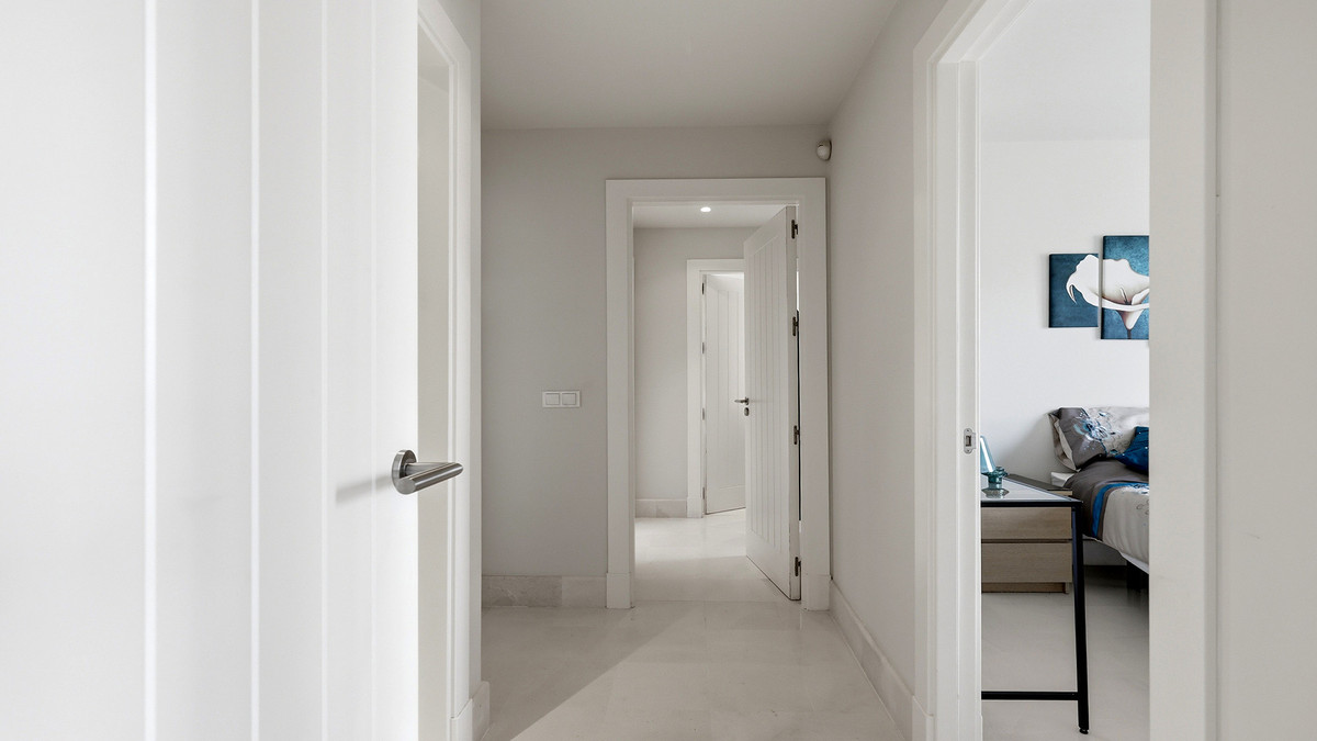 3 Bed Apartment for sale in Doña Julia Costa Del Sol, Málaga, Spain