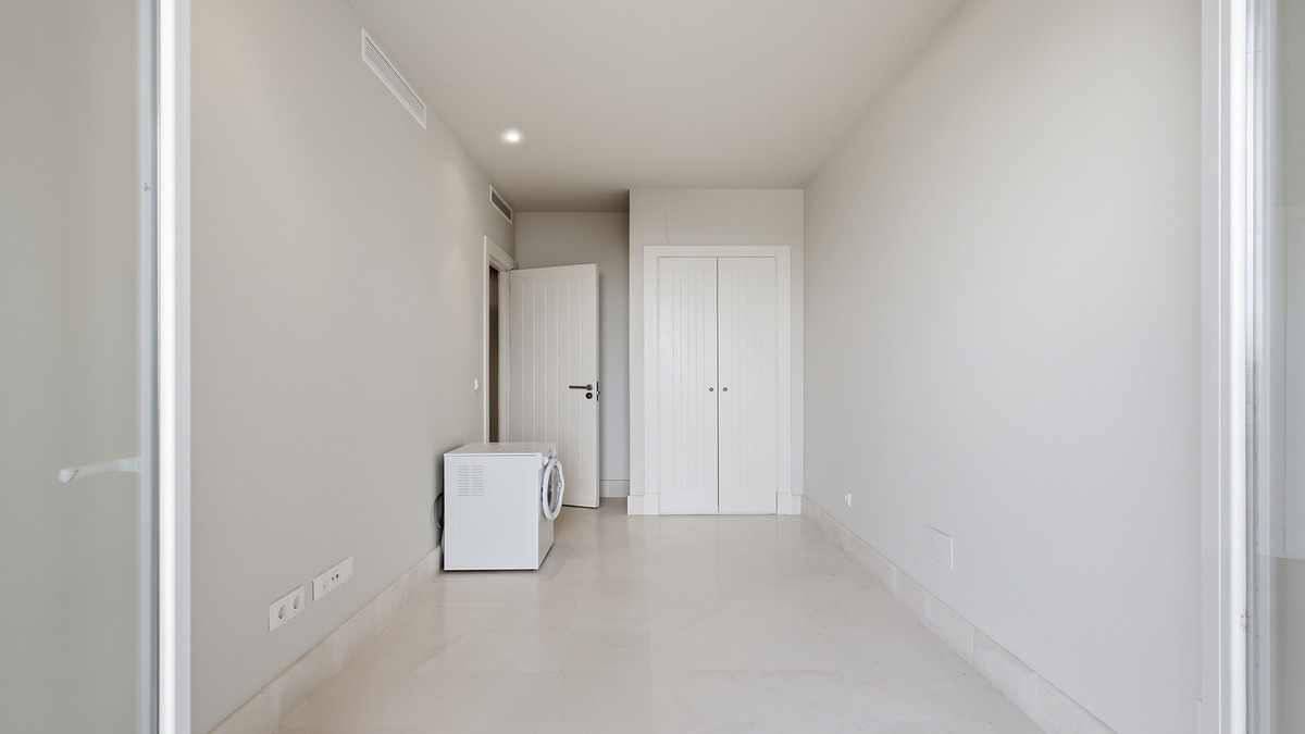 3 Bed Apartment for sale in Doña Julia Costa Del Sol, Málaga, Spain