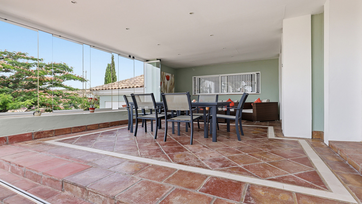 3 Bed Apartment for sale in Doña Julia Costa Del Sol, Málaga, Spain
