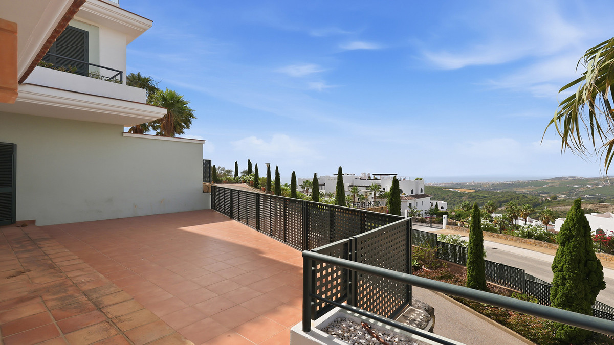 3 Bed Apartment for sale in Doña Julia Costa Del Sol, Málaga, Spain
