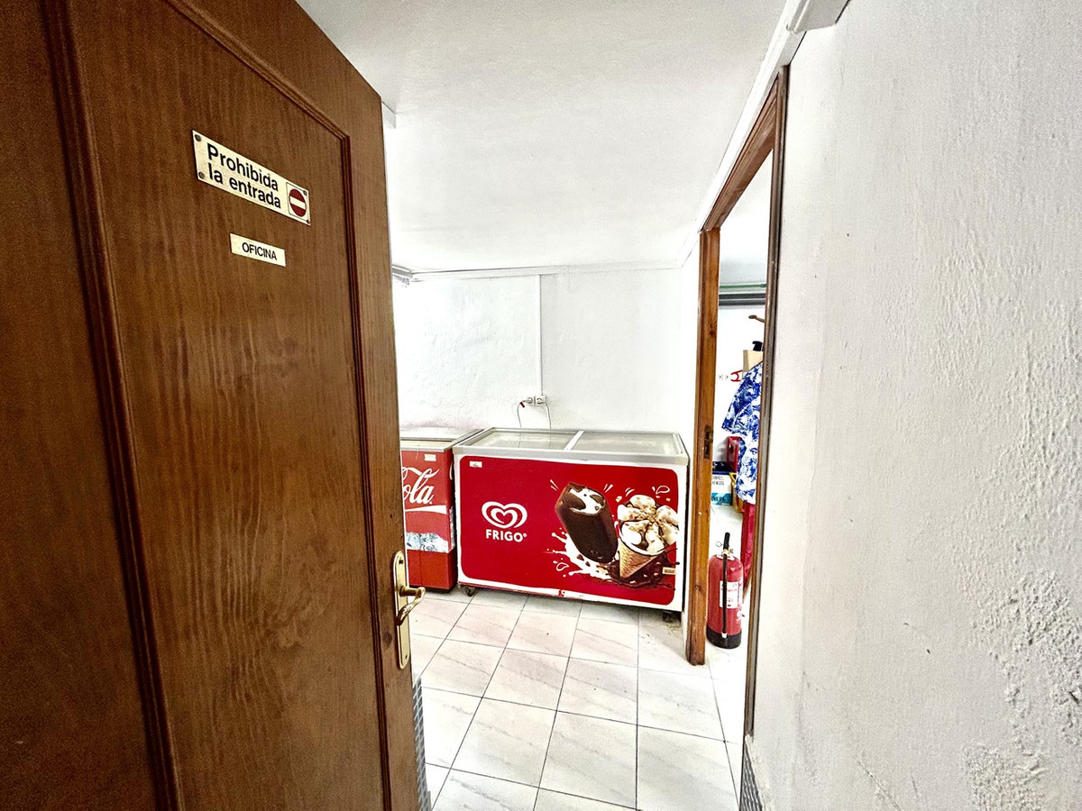 Commercial unit for sale in Cabo Roig Costa Blanca, Alicante, Spain