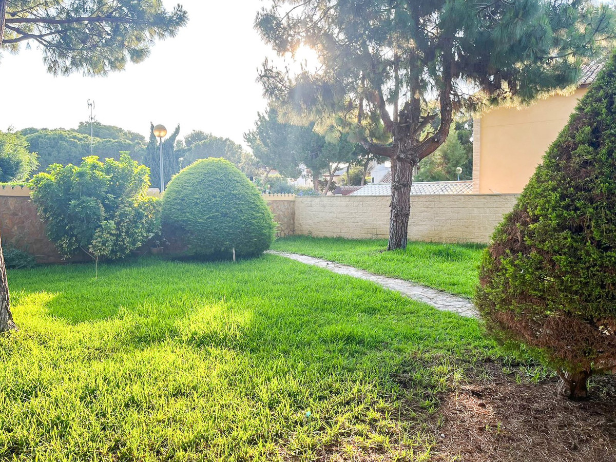 Se vende Pareada de 4 dormitorios en Costa Blanca, Alicante, España