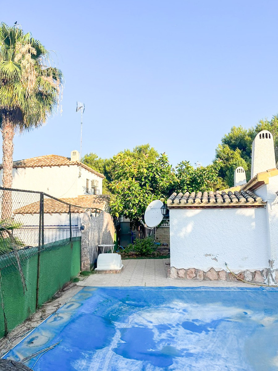Se vende Pareada de 4 dormitorios en Costa Blanca, Alicante, España