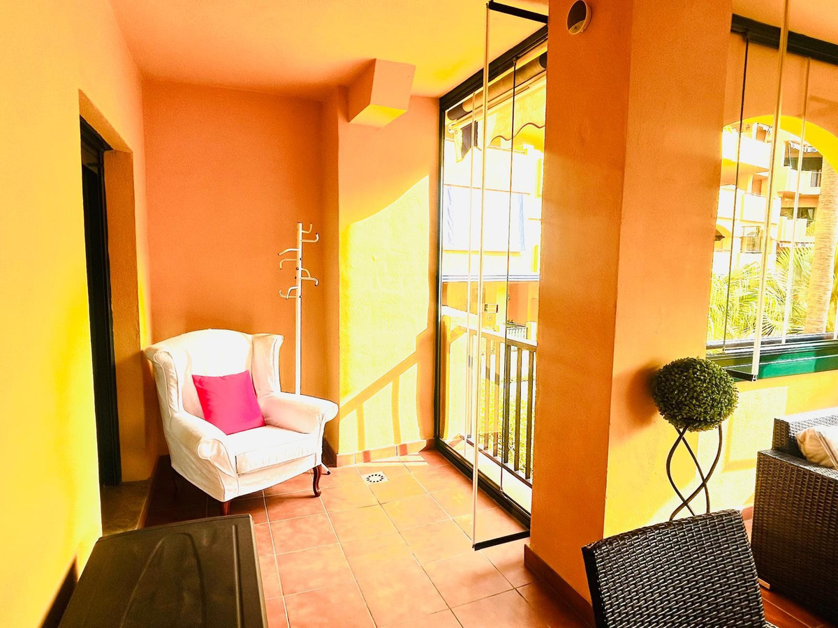 2 Bed Apartment for sale in San Pedro De Alcántara Costa Del Sol, Málaga, Spain