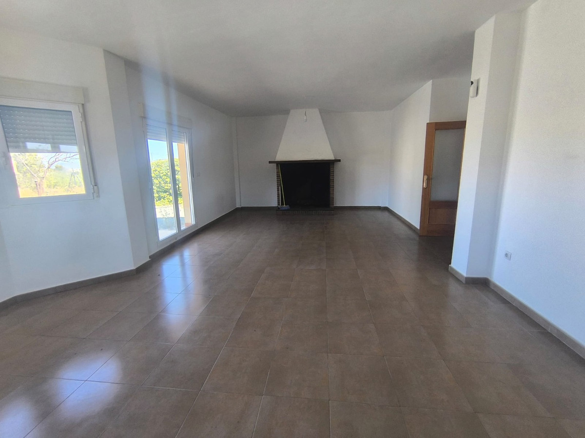 3 Bed Townhouse for sale in Lel Costa Blanca, Alicante, Spain
