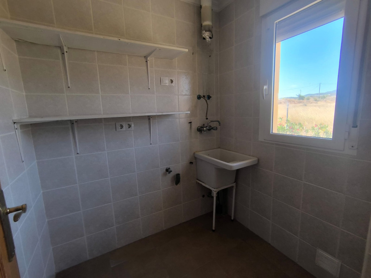 3 Bed Townhouse for sale in Lel Costa Blanca, Alicante, Spain