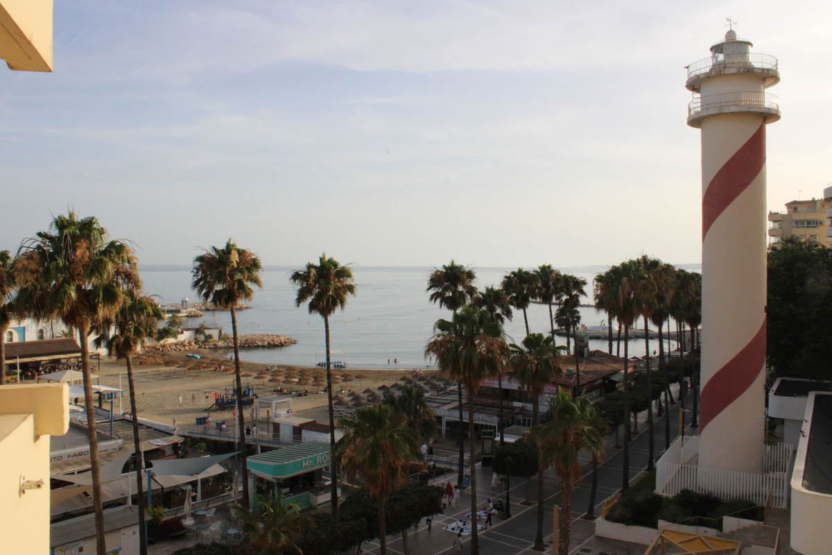2 Bed Apartment for sale in Marbella Costa Del Sol, Málaga, Spain