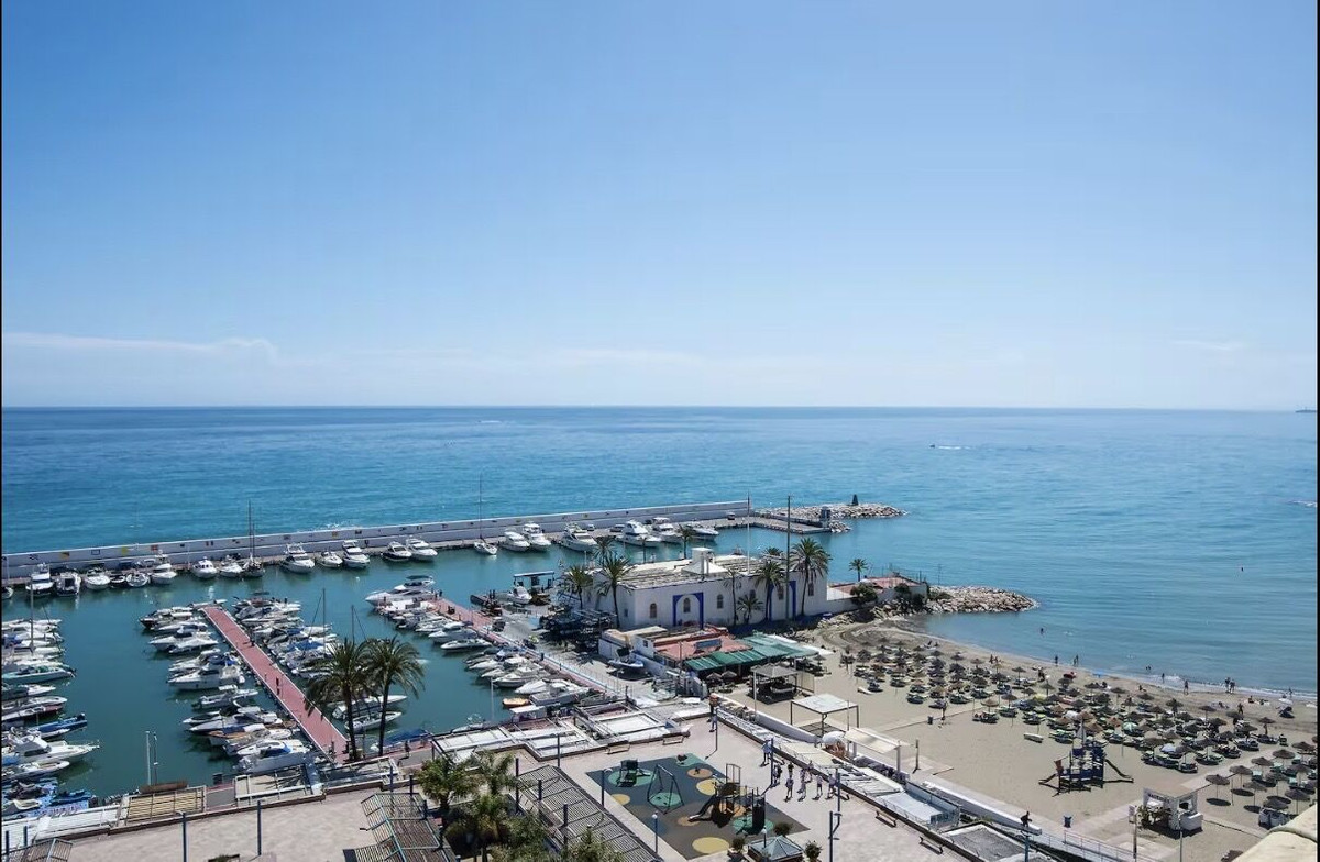 2 Bed Apartment for sale in Marbella Costa Del Sol, Málaga, Spain