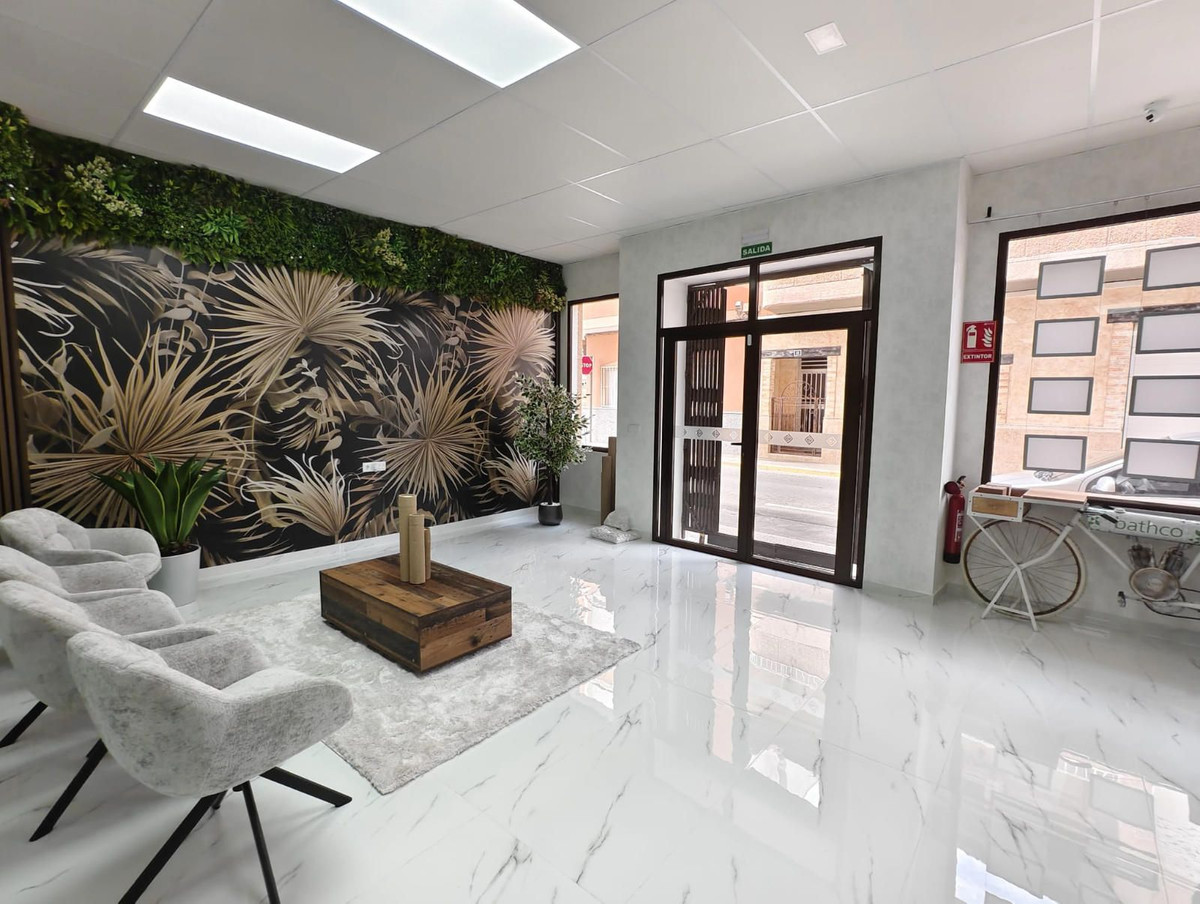 Commercial unit for sale in Los Montesinos Costa Blanca, Alicante, Spain