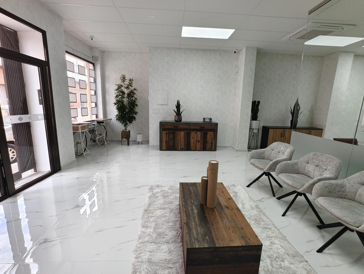 Commercial unit for sale in Los Montesinos Costa Blanca, Alicante, Spain
