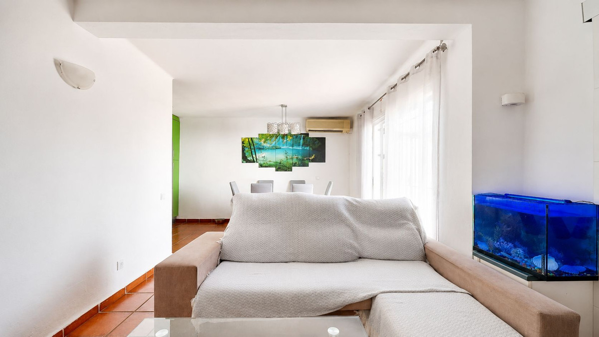3 Bed Townhouse for sale in Estepona Costa Del Sol, Málaga, Spain